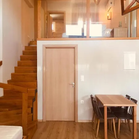 Apartman Sunday Loft Hriszí Aktí Haniá